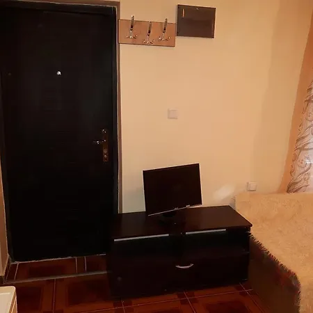 Studio Krasi Apartment *